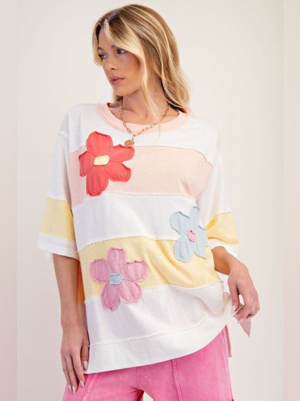 The Floral Patch Top Tee Shirt Blouse Women's Large Easel XL Pullover